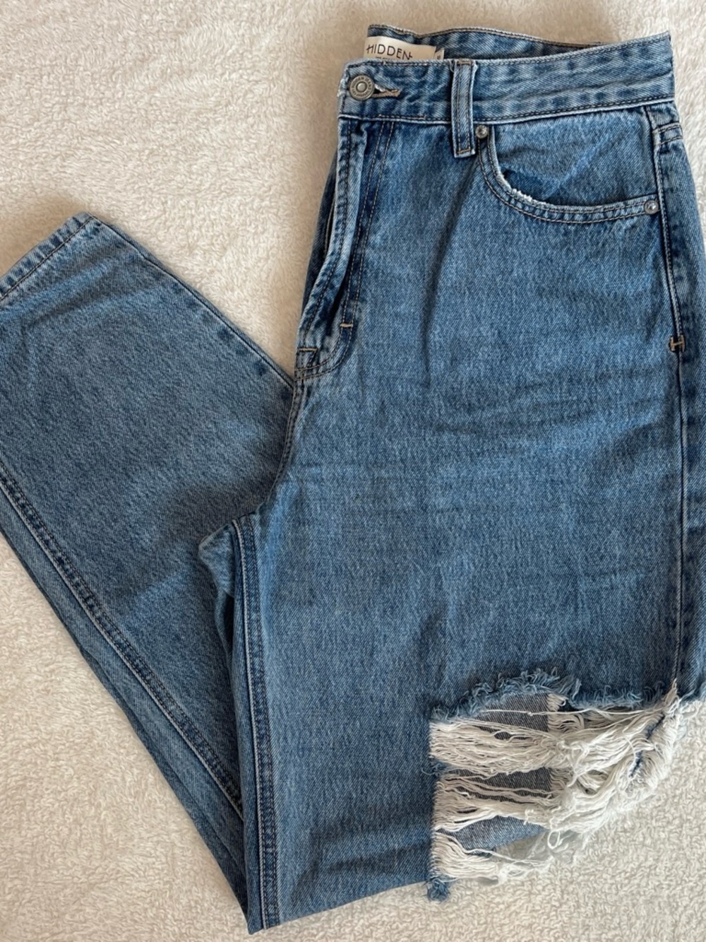 High-Rise Distressed Blue Jeans by Hidden